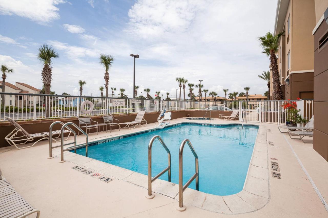 Fairfield Inn And Suites Jacksonville Beach Exterior photo