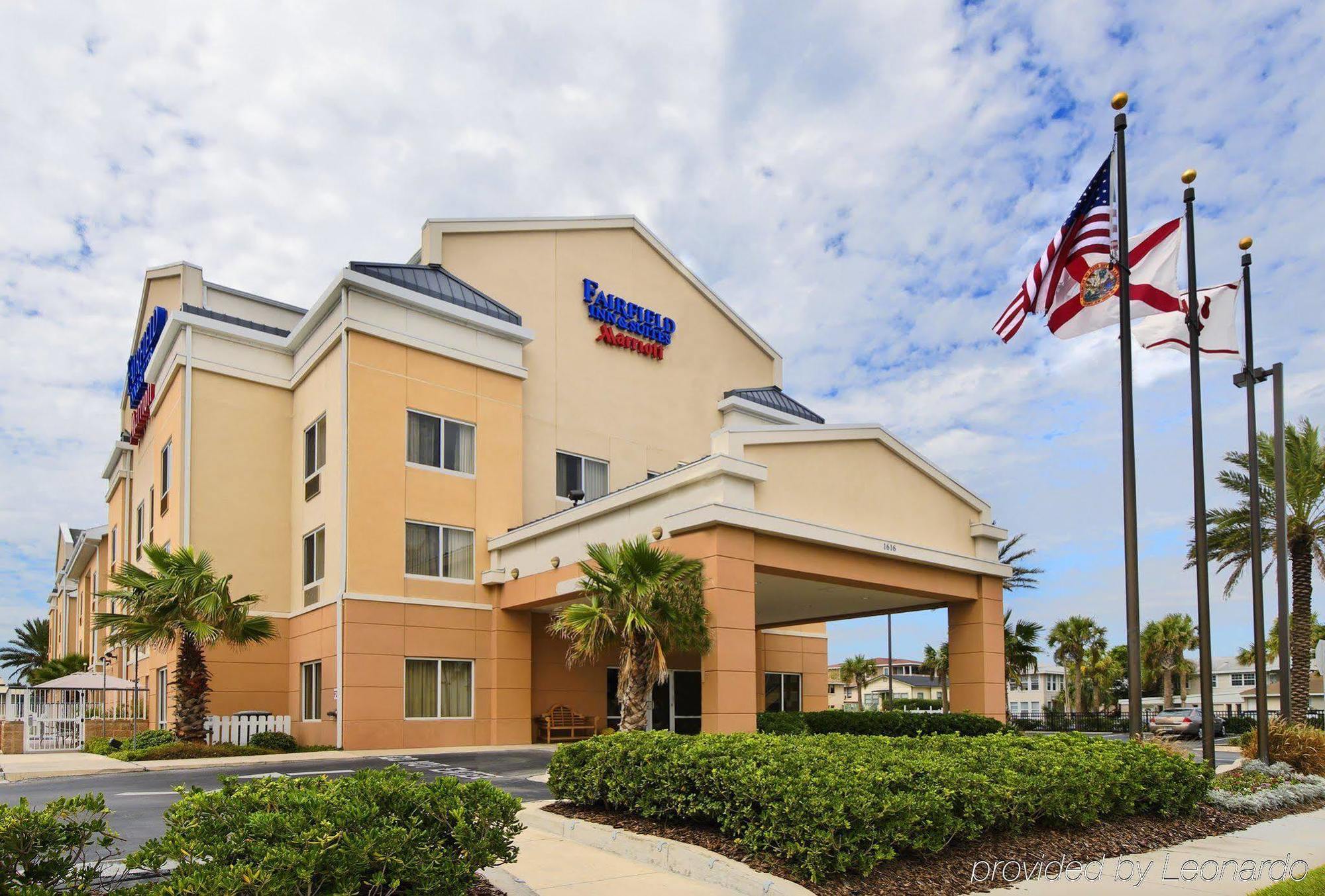 Fairfield Inn And Suites Jacksonville Beach Exterior photo