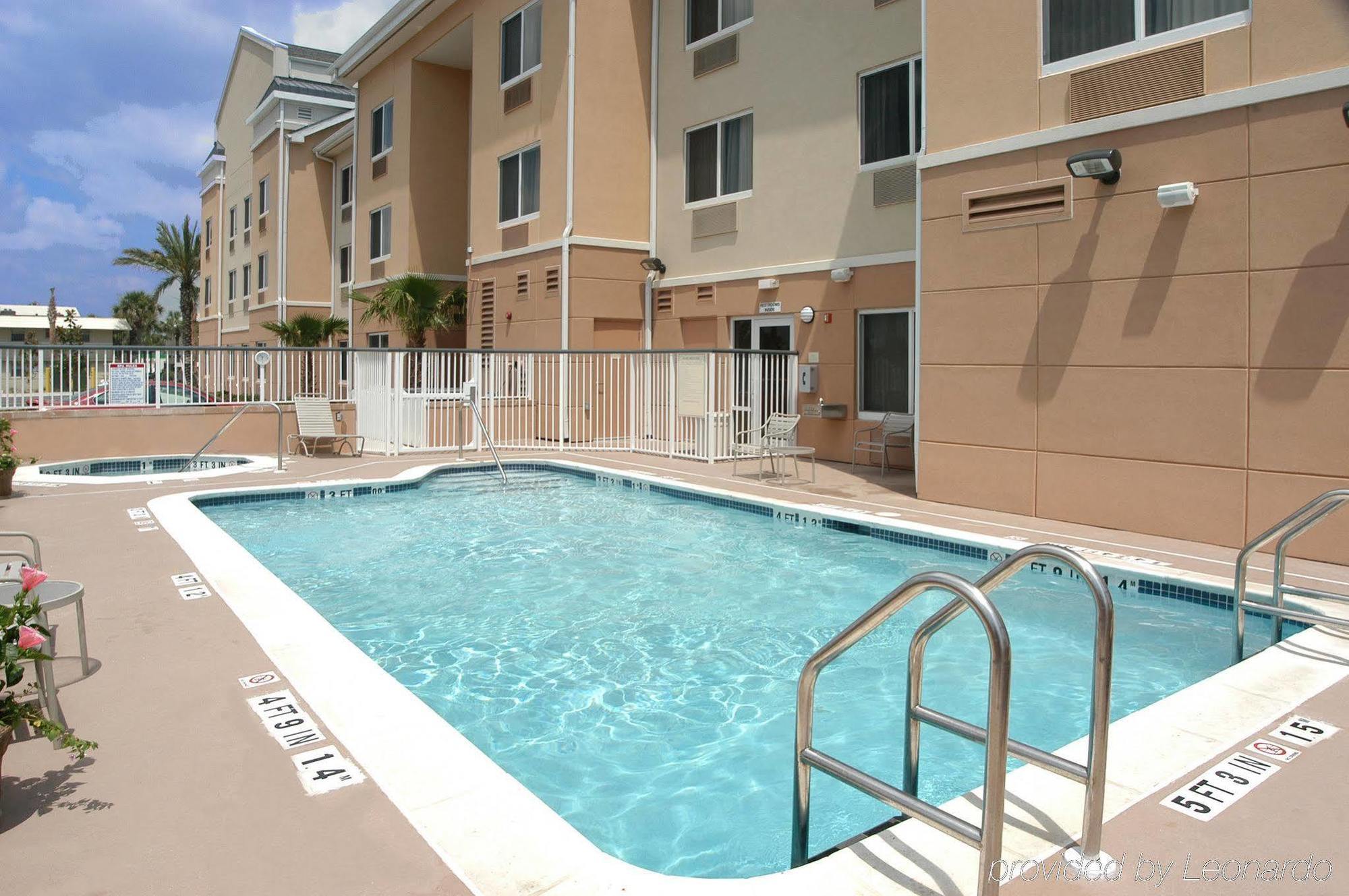 Fairfield Inn And Suites Jacksonville Beach Exterior photo